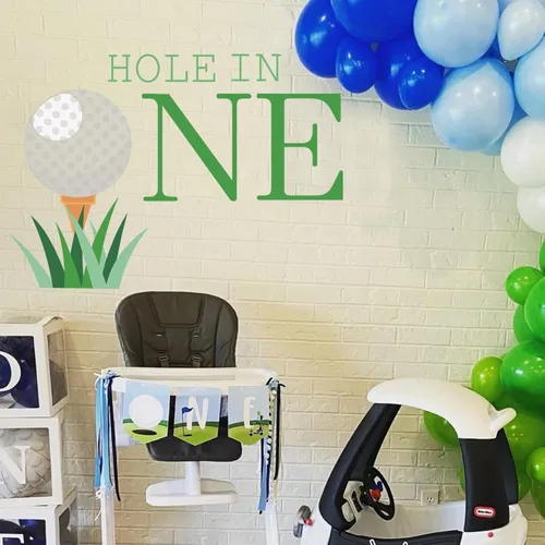 Vista 3 de Calcomanías de fondo de cumpleaños con agujero en uno, letreros de patio de golf para fiesta de cumpleaños al aire libre, calcomanías de pared