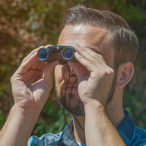 Vista 2 de Binocular, 8X, 383 pies, techo, negro, 0.42 lb.