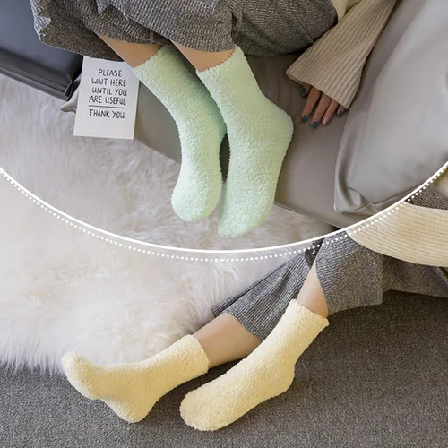 Vista 5 de LINEMIN Calcetines mullidos para mujer, acogedores, esponjosos, cálidos, de microfibra, suaves, para el hogar, para dormir