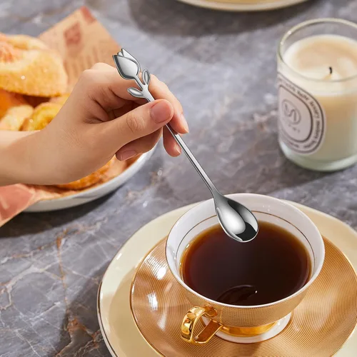 Vista 5 de Juego de 12 Mini Cucharas de Café con Mango de Tulipán/Rosa Plateado - Acero Inoxidable de 6" para Espresso, Té, Postre - Ideal para Demitasse