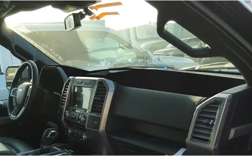 Vista 9 de X xotic tech - Tapete para salpicadero de consola central con recorte de precisión, antideslizante, protector contra el brillo del sol, tapete