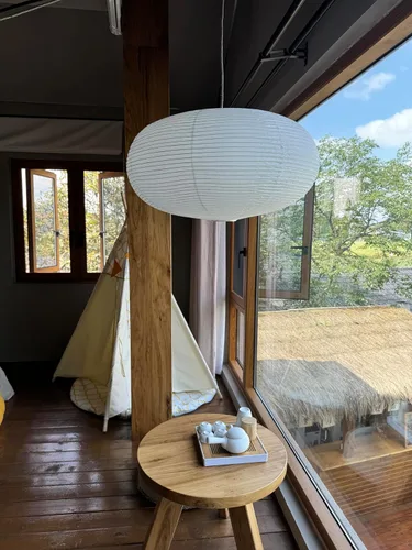 Vista 2 de Lámpara colgante oblata blanca grande 21.9 in (21,85 pulgadas) Chinses linterna decoración del hogar pantalla de techo de papel