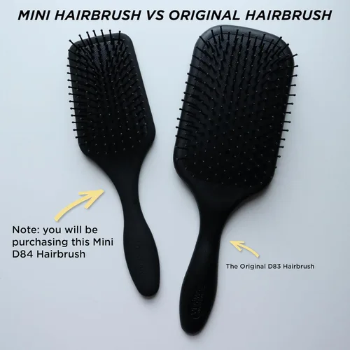 Vista 8 de Denman Mini cepillo de pelo con cojín de paleta para secar con soplado, desenredar y viajar sobre la marcha, estilo cómodo, alisado y alisado