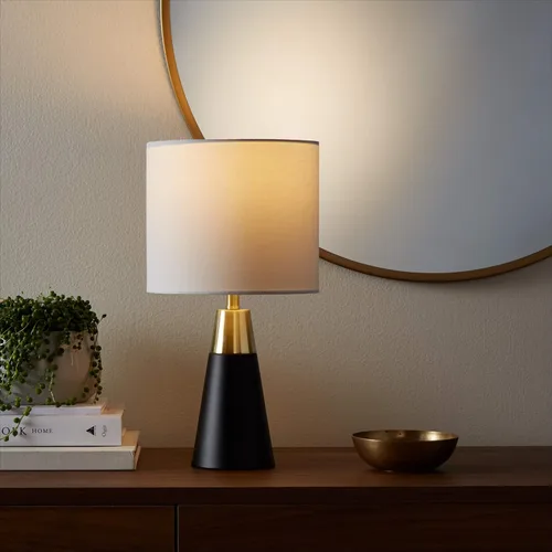 Vista 9 de Yaxa Basics - Foco LED A19 equivalente a 60 vatios, color blanco suave (2700K), energéticamente eficiente 9W, no regulable, vida útil de 10,000