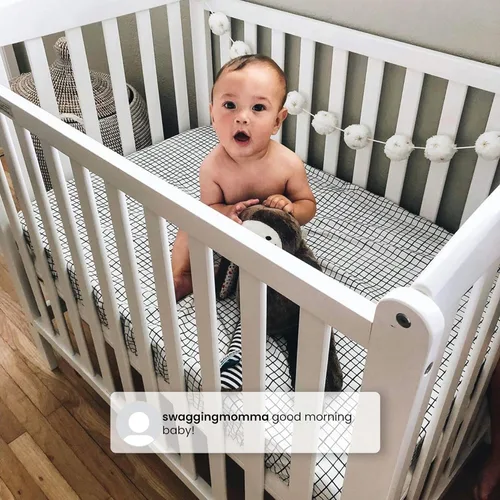 Vista 6 de Delta Children Emery - Mini cuna convertible con colchón de 2.75 pulgadas, color gris