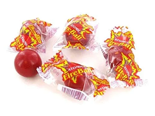 Vista 2 de ATOMIC FireBall Candy Jawbreakers, caliente, bolsa de 1 libra