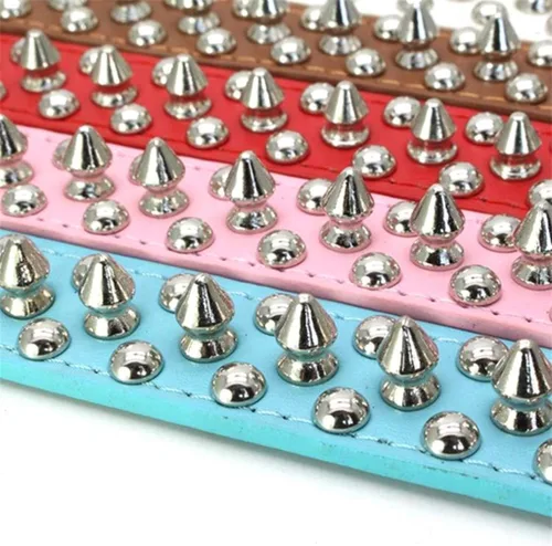 Vista 3 de Collares de piel sintética ajustable con remaches y tachuelas de hongos para gatos, cachorros, perros Negro