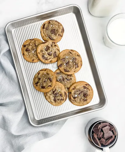 Vista 7 de USA Pan Bakeware - Molde rectangular para tartas, 9 x 13 pulgadas, revestimiento antiadherente y de liberación rápida, fabricado en los Estados