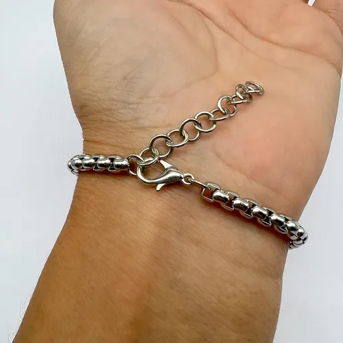 Vista 3 de Three Medals Catholic Saints Chain Stainless Steel Bracelet, St Maria Goretti Miraculous Saint Jude Pendant