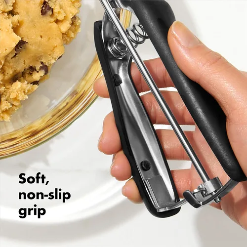 Vista 5 de Fábrica de galletas OXO Good Grips, Cuchara para galletas Good Grips®, grande, L, Multicolor Plateado