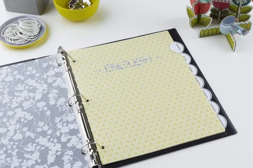 Vista 6 de Avery Divisores de plástico con borde de estilo insertable para carpetas de 3 anillas, juegos de 8 pestañas, diseños blancos esmerilados surtidos