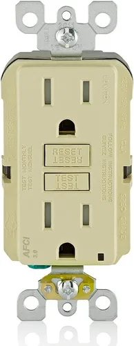 Vista 37 de Leviton SmartlockPro Interruptor con enchufe de doble polo receptáculo, AFTR1-E, 120.0 volts