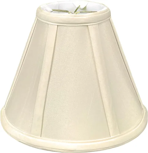 Vista 173 de Royal Designs, Inc. BS-707FC-6AGL Deep Empire Basic - Pantalla para lámpara con clip de llama, 3.5 x 6 x 5.75 pulgadas, color dorado antiguo