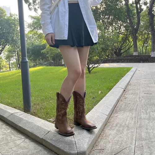 Vista 5 de SheSole Botas vaqueras occidentales con punta cuadrada para mujer, botas de equitación para mujer