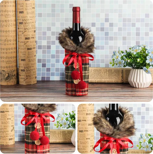 Vista 8 de Tanlee 4 fundas de suéter de Navidad a cuadros para botellas de vino con cuello de piel sintética y diseño de capa de botón para decoraciones