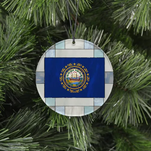Vista 2 de New Hampshire Christmas Ornament - Faux Stained Glass Design Effect Featuring State Flag - 2026 Hanging Acrylic Disc Decoration for Tree - Unique