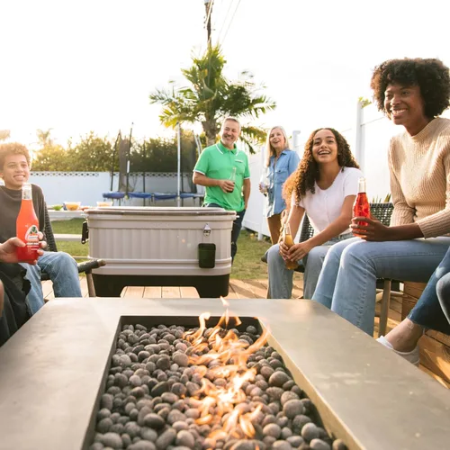 Vista 11 de Igloo Hard Cooler Polar & Party Bar Series Insulated Ice Chests