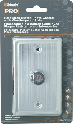 Vista 2 de Woods 59409WD - Placa de pared y control de luz de poste con cable para exteriores, acabado metálico, plateado (paquete de 6)
