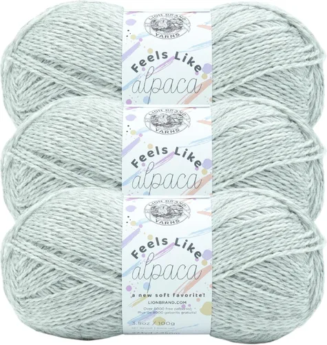 Vista 11 de Lion Brand Yarn Feels Like alpaca, hilo suave para tejer, borgoña, 1 paquete