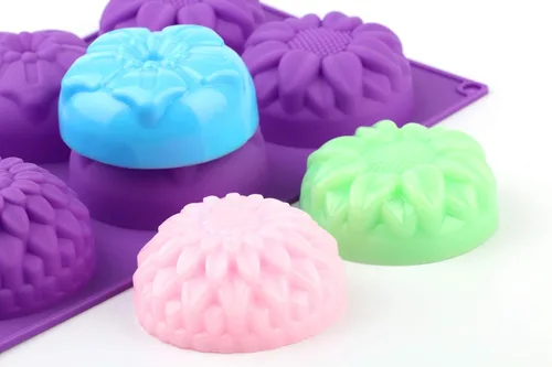 Vista 8 de Moldes de silicona con forma de flor, 3 paquetes de 6 bandejas de cavidades para pastel casero, molde para cupcakes, forma de fondant, decoración