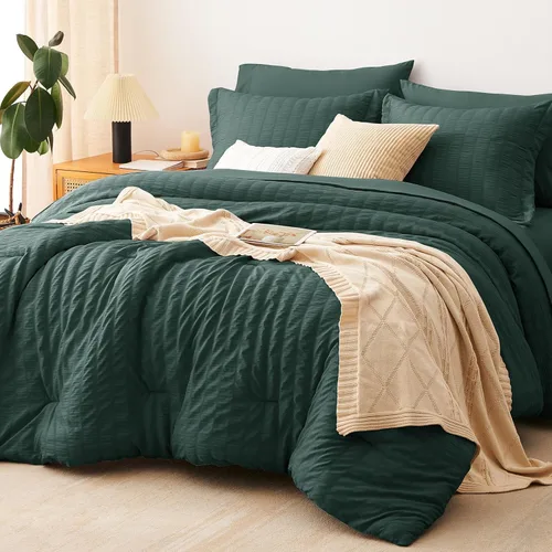 Vista 10 de CozyLux - Juego de edredón doble con sábanas de 5 piezas, color blanco con textura de sirsaca en una bolsa para niñas, juego de ropa de cama de lujo