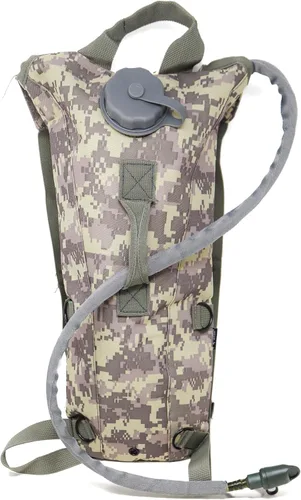 Vista 14 de M MCGUIRE GEAR Hydration Backpack, with 3L/100 oz. Hydration Pack, Water-Resistant Nylon Hiking Pack with Water Bladder for Running, Cycling, and