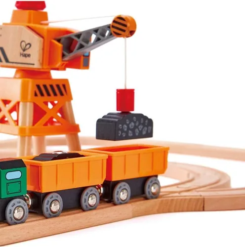Vista 3 de Hape Tren de carga diesel ferroviario, L: 9.8, W: 1.4, H: 1.9 pulgadas