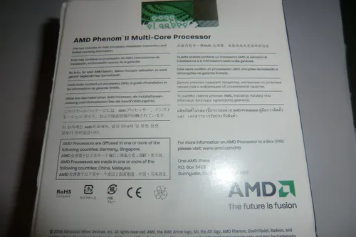 Vista 4 de AMD Phenom II X4 945 Deneb 3.0 GHz 4x512 KB L2 caché Socket AM3 95W Procesador de cuatro núcleos - Retail HDX945WFGMBOX