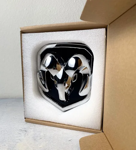 Vista 3 de Autogem Emblema de parrilla cromado RAM – Compatible con RAM 1500, 2500, 3500 de 2013–2018 – Etiqueta de reemplazo de ABS duradera