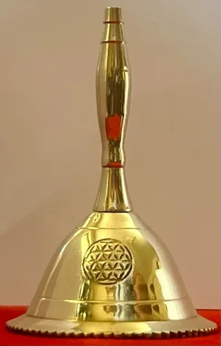Indian Consigners Campana de mano de latón con sonido fuerte, campanas de altar, péndulo de 3 pulgadas (Flor de la Vida)