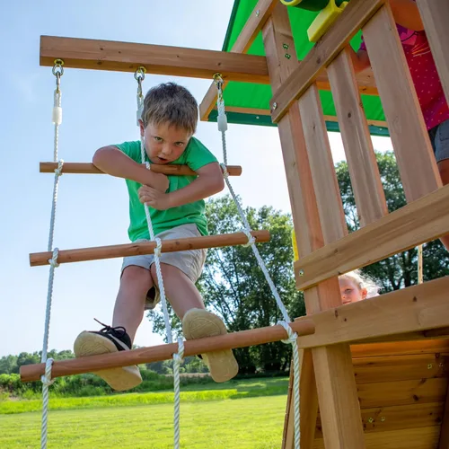 Vista 5 de Backyard Discovery Mount Mckinley - Juego de columpio de madera de cedro con tobogán de olas, plataforma de juego, pared de escalada doble, escalera