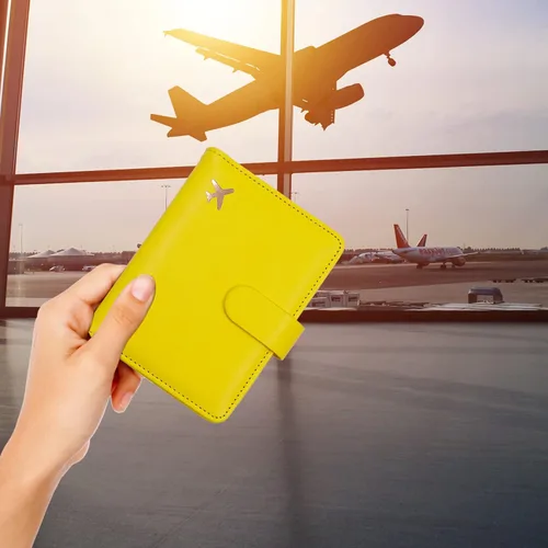 Vista 6 de Melsbrinna Funda de cuero prémium para pasaporte, impermeable, con bloqueo RFID, cartera de viaje con soporte para bolígrafo, bonito libro