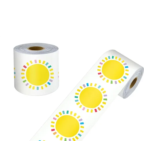 Vista 18 de Carson Dellosa 65 pies de bordes rojos de frambuesa para tablón de anuncios, 1 rollo de borde festoneado para pizarra enrollable, corcho