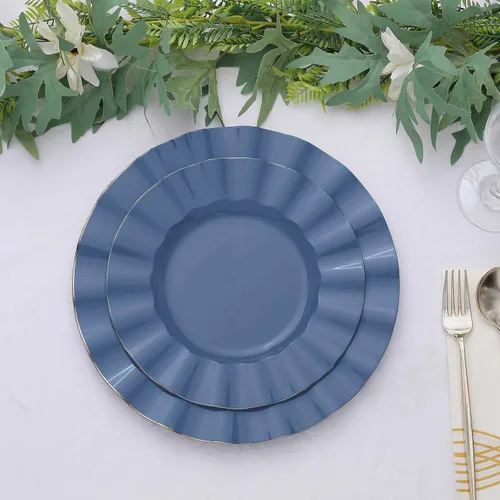 Vista 37 de Tableclothsfactory Paquete de 10 platos redondos de plástico para ensalada de postre de 6 pulgadas, platos desechables con borde ondulado dorado