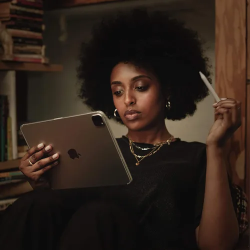 Vista 5 de Apple iPad Pro 2020 de 2ª generación, 11 pulgadas, Wi-Fi, 1 TB, plateado (renovado)